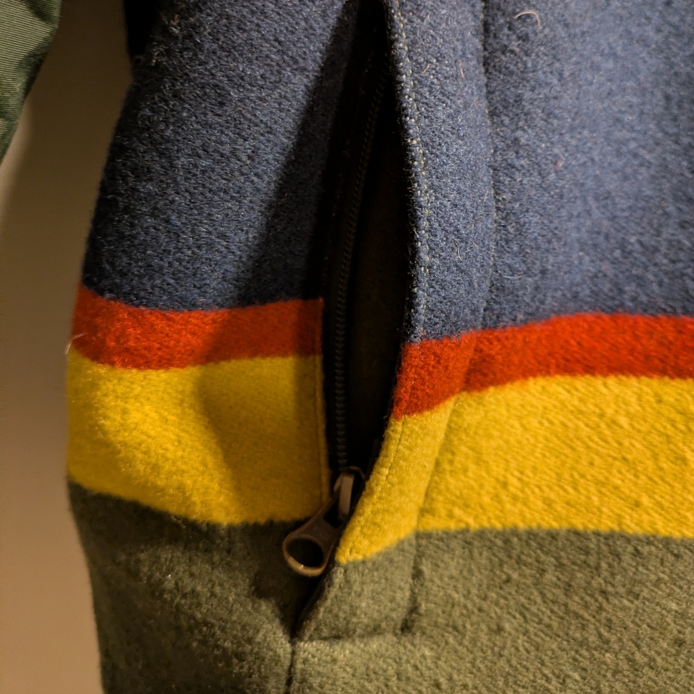 Eddie Bauer X Pendleton 1936 Skyliner Quilted Down Bomber Men's M - Picture 10 of 16